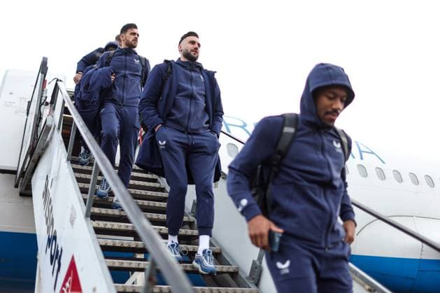 Football, CL, Dinamo Zagreb, flight to London - departure and arrival