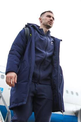 Dinamo Zagreb arrive in London Marko Rog of Dinamo Zagreb leave a plane at Stansted Airport on January 21, 2025. in London, England. Dinamo Zagreb will play against Arsenal in the UEFA Champions League.  LukaxStanzl PIXSELL