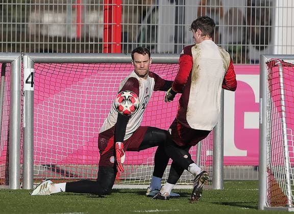 21 01 2025, Champions League FC Bayern final training, Saebenerstrasse Muenchen, Soccer, Sport, in the picture Manuel Neuer FC Bayern Muenchen