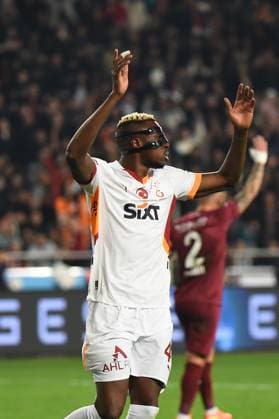 Victor Osimhen of Galatasaray reacts during the Turkish Super League match between Hatayspor and Galatasaray at Mersin Stadium in Mersin , Turkey on January 17 , 2025. ( Photo by Seskimphoto ) Hatayspor v Galatasaray - Turkish Super League 