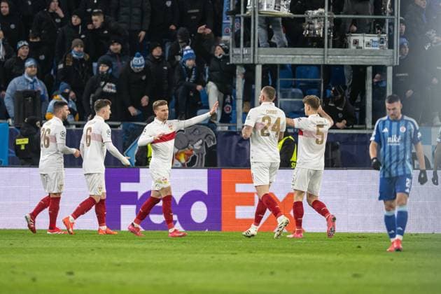 Vfb Stuttgart players a goal celebrate during UEFA Champions league match, SK Slovan Bratislava - VFB Stuttgart , 21. january 2025, Tehelne pole Stadium, Bratislava, Slovakia Copyright: xMICHALxFAJT,ZOSPORTU.SKx FAJ_7224