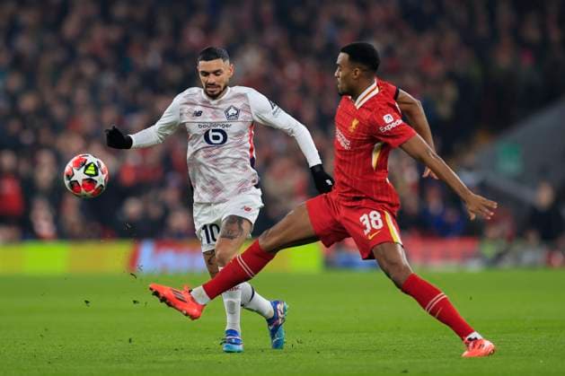 Liverpool v Lille OSC Champions League 21 01 2025. Remy Cabella (10) of Lille challenges Ryan Gravenberch (38) of Liverpool during the Champions League match between Liverpool and Lille OSC at Anfield, Liverpool, England on 21 January 2025. Liverpool Anfield Merseyside England Editorial use only , Copyright: xConorxMolloyx PSI-21296-0018