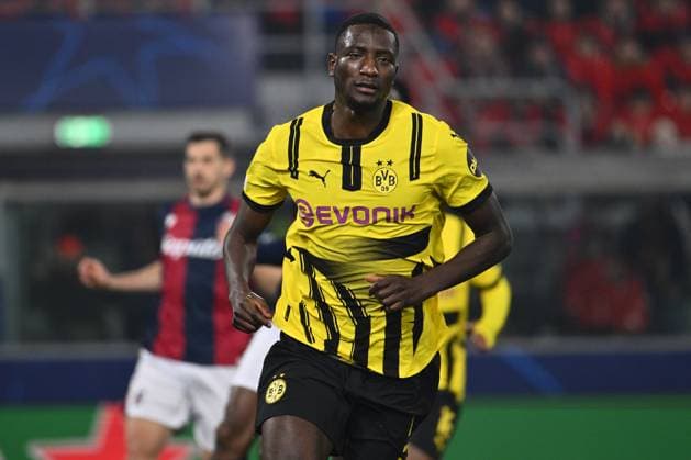 Serhou Guirassy of Borussia Dortmund celebrates after scoring the goal to make it 0-1 during the 7st day of the UEFA Champions League between Bologna F.C. and Borussia Dortmund at the Renato Dall Ara Stadium on January 21, 2025 in Bologna, Italy.  Copyright: xDomenicoxCippitelli IPAxSportx xipa-agency.netx xx IPA_53200632 IPA_Agency_IPA53200632