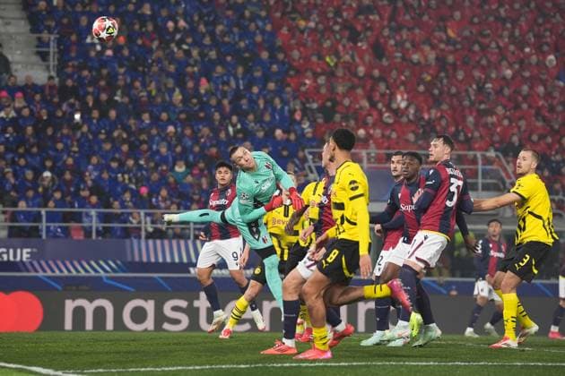Bologna s goalkeeper Lukasz Skorupski in action during the Uefa Champions League 2024 2025 soccer match between Bologna and Dortmund at Renato Dall Ara Stadium - Soccer - Bologna, Italy - Tuesday January 21, 2024  Copyright: xMassimoxPaolone LaPressex
