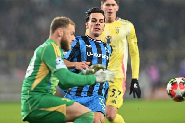 250121 Champions League MD 7 Club Brugge vs Juventus Ardon Jashari (30) of Club Brugge pictured in action during a soccer game between Belgian Club Brugge KV and Italian Juventus in the UEFA Champions League League Phase day 7 of the 2024-25 season, on Tuesday 21 January 2025 in Brugge , Belgium . photo Isosport David Catry Brugge Belgium  Copyright: xDavidxCatryx 20250121DC2_3780