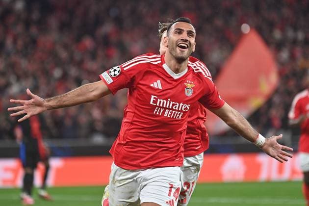 Portugal, Estadio do SL Benfica Lisbon 21 January 2025 Uefa Champions League phase 2024 25 Matchday 7, S L Benfica FC Barcelona v l , Vangelis Pavlidis S L Benfica Torjubel, Goal celebration, celebrate the goal Copyright: JoaquimxFerreira