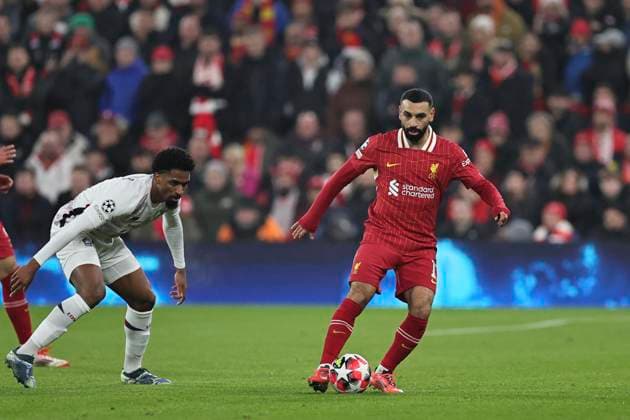 Liverpool FC v LOSC Lille Mohamed Salah of Liverpool in action during the Liverpool FC v LOSC Lille UEFA Champions League match at Anfield, Liverpool, England, United Kingdom on 21 January 2025 Credit: James Holyoak Every Second Media Editorial use only. All images are copyright Every Second Media Limited. No images may be reproduced without prior permission. Copyright: xIMAGO EveryxSecondxMediax ESM-1293-0028