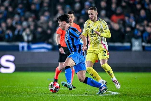 Club Brugge midfielder Ardon Jashari, Juventus midfielder Teun Koopmeiners, during the match Club Brugge Juventus at the Jan Beydelstadium for the UEFA Champions League phase Matchday 7 season 2024 2025 in BRUGGE, Belgium on 21 januari 2025, photo by Stefan Koops EYE4images DeFodi Images Defodi 746 209615 Defodi-746