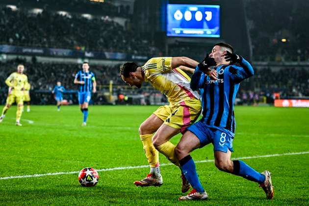 Juventus defender Federico Gatti, Club Brugge forwarder Ferran Jutgla, during the match Club Brugge Juventus at the Jan Beydelstadium for the UEFA Champions League League phase Matchday 7 season 2024 2025 in BRUGGE, Belgium on 21 januari 2025, photo by Stefan Koops EYE4images DeFodi Images Defodi 746 209622 Defodi-746