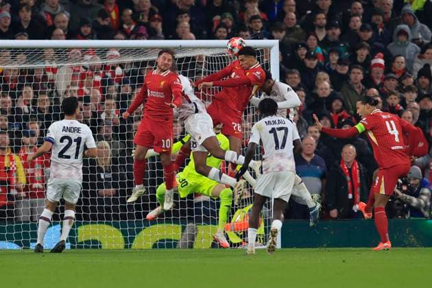Liverpool v Lille OSC Champions League 21 01 2025. Jarell Quansah (78) of Liverpool heads on goal during the Champions League match between Liverpool and Lille OSC at Anfield, Liverpool, England on 21 January 2025. Liverpool Anfield Merseyside England Editorial use only , Copyright: xConorxMolloyx PSI-21296-0042