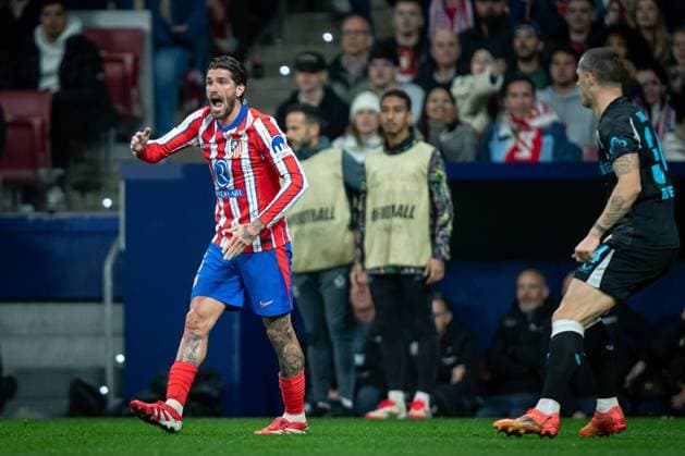 Rodrigo De Paul (Atletico de Madrid) gestures during a UEFA Champions League match between Atletico de Madrid and Bayer Leverkusen at Riyadh Air Metropolitano in Madrid, Madrid, Spain, on January 21 2025. Photo by Felipe Mondino  Copyright: xFelipexMondino IPAxSportx xipa-agency.netx xx IPA_53202180 IPA_Agency_IPA53202180