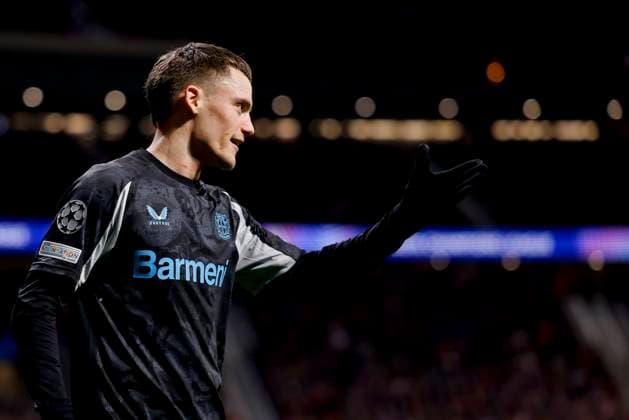Florian Wirtz Bayer 04 Leverkusen gestures during the UEFA Champions League 2024 25 League Phase MD7 match between Atletico de Madrid and Bayer 04 Leverkusen at Estadio Civitas Metropolitano on January 21, 2025 in Madrid, Spain Photo by Manu Reino DeFodi Images Defodi 071 ATMLEV20250121 119 Defodi-071