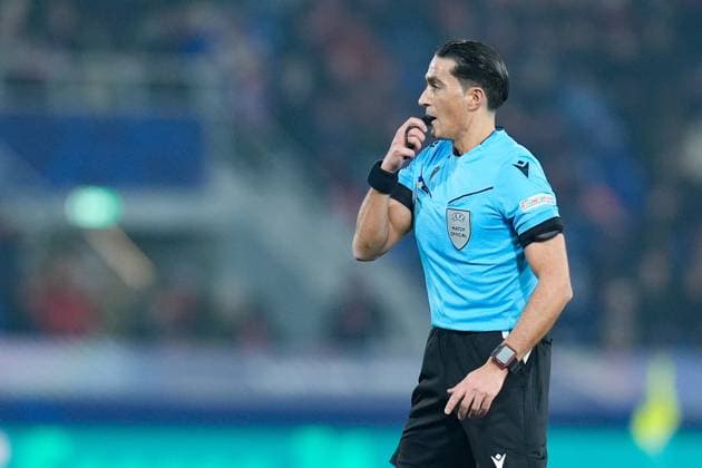 Bologna FC v Borussia Dortmund - UEFA Champions League 2024 25 Referee Serdar Gozubuyuk looks on during the UEFA Champions League 2024 25 League Phase MD7 match between Bologna FC and Borussia Dortmund at Stadio Renato Dall™Ara on January 21, 2025 in Bologna, Italy. Bologna Stadio Renato Dall ARA Bologna Italy Copyright: xGiuseppexMaffiax UCL-Bologna-BorussiaDortmund_210125_BRU0903