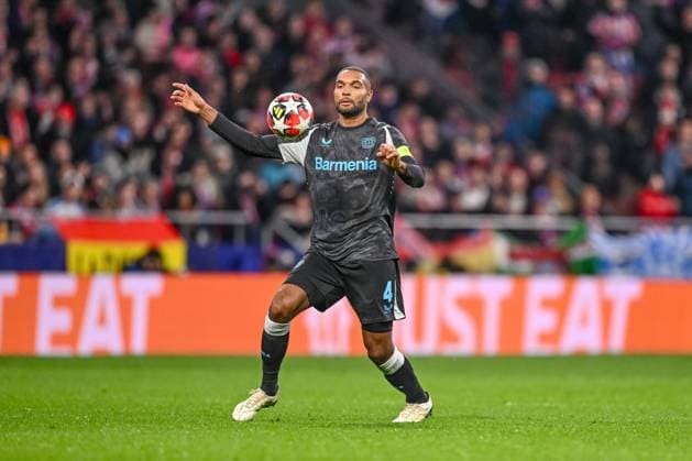 Jonathan Tah Bayer 04 Leverkusen controls the Ball during the UEFA Champions League 2024 25 League Phase MD7 match between Atletico de Madrid and Bayer 04 Leverkusen at Estadio Civitas Metropolitano on January 21, 2025 in Madrid, Spain Photo by Harry Langer DeFodi Images Defodi 541 ATLBAY20250121 056 Defodi-541