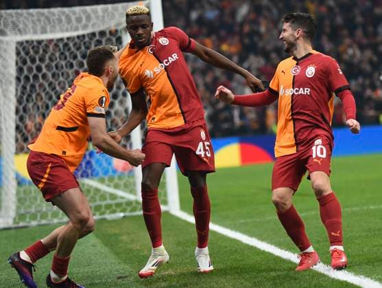 Victor Osimhen (45) of Galatasaray celebrates after scoring the third goal of his team with teammates during the UEFA Europa League 2024 25 League Phase MD7 match between Galatasaray A.S. and FC Dynamo Kyiv at Ali Sami Yen Spor Kompleksi Rams Park on January 21, 2025 in Istanbul, Turkey. (Photo by Seskimphoto ) Galatasaray v Dynamo Kyiv - UEFA Europa League 2024 25 League 