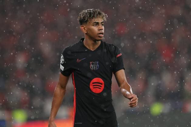 Portugal, Estadio do SL Benfica Lisbon 21 January 2025 Uefa Champions League phase 2024 25 Matchday 7, S L Benfica FC Barcelona v l Lamine Yamal FC Barcelona Copyright: HMBxMedia FernandoxSoares