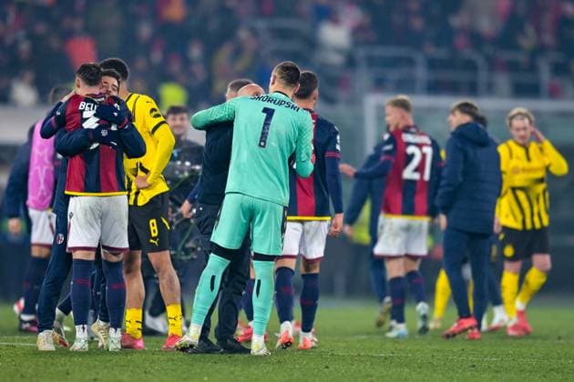CALCIO - UEFA Champions League - Bologna FC vs Borussia Dortmund Bologna FC 1909 celebrates a victory at the end of match during Bologna FC vs Borussia Dortmund, UEFA Champions League football match in Bologna, Italy, January 21 2025 Bologna Italy  Copyright: xIPAxSport ABACAx