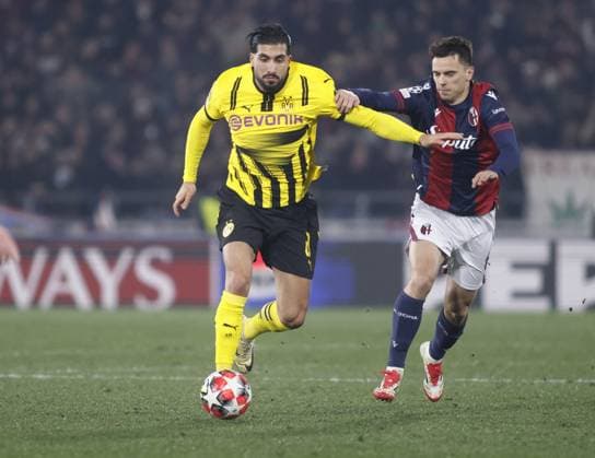 CALCIO - UEFA Champions League - Bologna FC vs Borussia Dortmund Emre Can of Borussia Dortmund and Nikola Moro of Bologna FC during the IUefa Champions League, 2024 25 season, football match between Bologna FC 1909 and Borussia Dortmund on 21 January 2025 at Renato Dallâ??Ara Stadium, Bologna, Italy. Photo Nderim Kaceli Bologna Italy  Copyright: xIPAxSport ABACAx