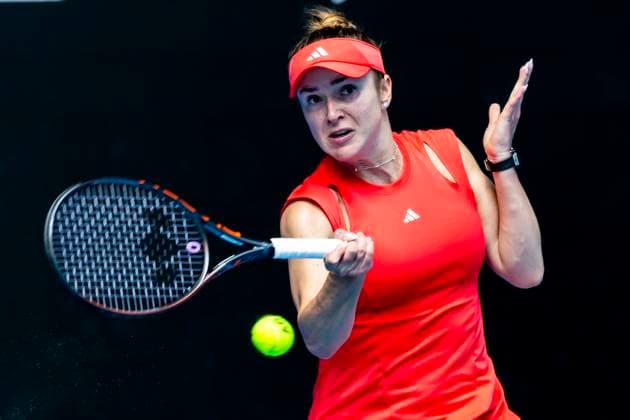 MELBOURNE, VIC - JANUARY 22: Elina Svitolina of Ukraine in action during the Quarterfinals of the 2025 Australian Open on January 22 2025, at Melbourne Park in Melbourne, Australia. (Photo by Jason Heidrich Icon Sportswire) TENNIS: JAN 22 Australian Open EDITORIAL USE ONLY Icon250122064