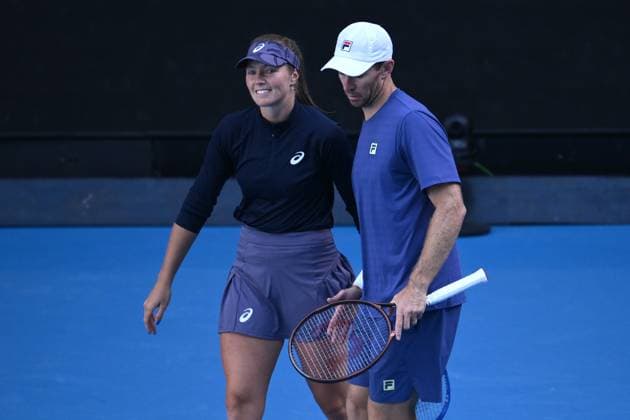 TENNIS AUSTRALIAN OPEN, Olivia Gadecki and John Peers of Australia during their Mixed doubles Semi-final match against Erin Routliffe and Michael Venus of New Zealand during the 2025 Australian Open at Melbourne Park in Melbourne, Sunday, January 19, 2025. ( NO ARCHIVING, EDITORIAL USE ONLY, NO USE IN BOOKS WITHOUT CONSENT MELBOURNE VICTORIA AUSTRALIA  Copyright: xJOELxCARRETTx 20250122152163859884