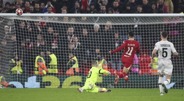 Liverpool v Lille, UEFA Champions League 21.01.25 Liverpool v Lille, UEFA Champions League, League Phase Mohamed Salah of Liverpool scores and celebrates scoring his teams opening goal of the match 1-0  Copyright: xBradleyxOrmesherx NINTCHDBPICT000965599777