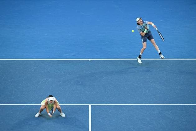 TENNIS AUSTRALIAN OPEN, Kimberley Birrell and John-Patrick Smith of Australia in action their mixed doubles final win against Olivia Nicholls and Henry Patten of the United Kingdom during the 2025 Australian Open at Melbourne Park in Melbourne, Wednesday, January 22, 2025. ( NO ARCHIVING, EDITORIAL USE ONLY, NO USE IN BOOKS WITHOUT CONSENT MELBOURNE VICTORIA AUSTRALIA  Copyright: xJAMESxROSSx 20250122175798586549