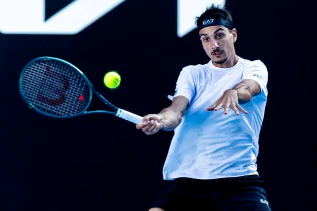 MELBOURNE, VIC - JANUARY 22: Lorenzo Sonego of Italy in action during the Quarterfinals of the 2025 Australian Open on January 22 2025, at Melbourne Park in Melbourne, Australia. (Photo by Jason Heidrich Icon Sportswire) TENNIS: JAN 22 Australian Open EDITORIAL USE ONLY Icon250122141