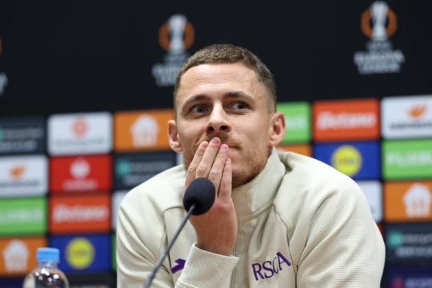 Anderlecht s Thorgan Hazard pictured during a press conference, PK, Pressekonferenz of Belgian soccer team RSC Anderlecht, Wednesday 22 January 2025 in Plzen, Czech Republic. Tomorrow, Anderlecht will play Czech Viktoria Plzen on day 7 8 of the group stage of the UEFA Europa League tournament. VIRGINIExLEFOUR  x110920765x