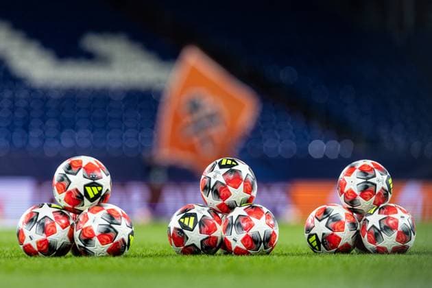 UEFA Champions League FC Shakhtar Donetsk Stade Brest 22 01 2025 UEFA Champions League match balls on the pitch UEFA Champions League FC Shakhtar Donetsk Stade Brest Arena AufSchalke, Gelsenkirchen 22 01 2025 Copyright: xBEAUTIFULxSPORTS Buriakovx