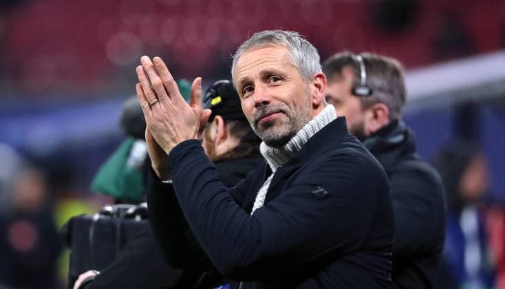 Coach Marco Rose greets the fans before the start of the match Sport Football Soccer UEFA Champions League UCL Men 7 Matchday Season 2024 2025 22 01 2025 Rasen Ballsport RB Leipzig RBL vs Sporting Lisbon DFL regulations prohibit any use of photographs as image sequences and or quasi video