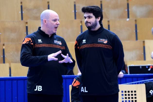 DEU, DVV, 1 VBL, BR Volleys vs VC Olympia Berlin, 22 01 2025, Sportforum, Berlin, DEU, DVV, 1 VBL, BR Volleys vs VC Olympia Berlin, in the picture coach Joel Banks BR Volleys , co-coach Markus Steuerwald BR Volleys photo Juergen Engler nordphoto GmbH nordphotoxGmbHx xEngler nph00076