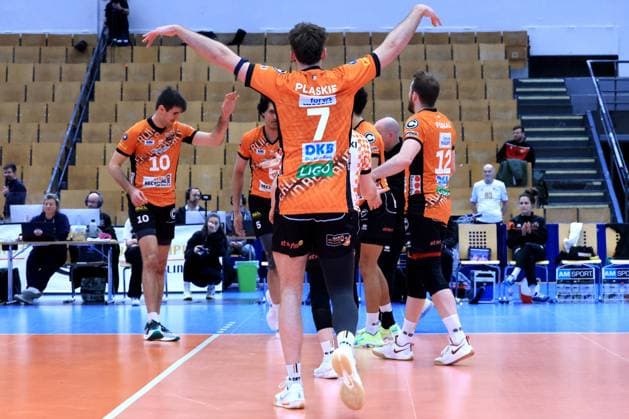 DEU, DVV, 1 VBL, BR Volleys vs VC Olympia Berlin, 22 01 2025, Sportforum, Berlin, DEU, DVV, 1 VBL, BR Volleys vs VC Olympia Berlin, in the picture BR Volleys players circle, Simon Plaskie BR Volleys 7 Photo Juergen Engler nordphoto GmbH nordphotoxGmbHx xEngler nph00076