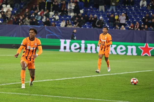 Shakhtar Donetsk players celebrate the 1-0 goal by Kevin Shakhtar Donetsk during the 2024 Champions League season match 25 Shakhtar Donetsk Stade Brest Copyright Thomas Pakusch Copyright: Thomas Pakusch