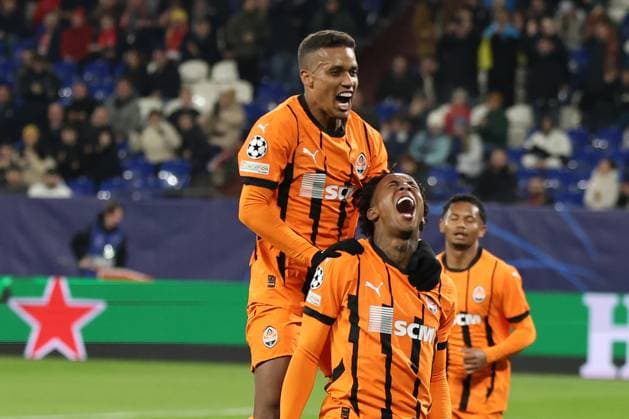 Shakhtar Donetsk players celebrate the 1-0 goal by Kevin Shakhtar Donetsk during the 2024 Champions League season match 25 Shakhtar Donetsk Stade Brest Copyright Thomas Pakusch Copyright: Thomas Pakusch