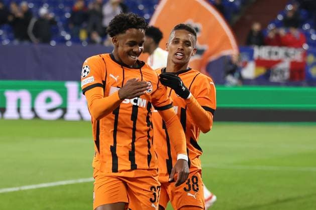 Shakhtar Donetsk players celebrate the 1-0 goal by Kevin Shakhtar Donetsk during the 2024 Champions League season match 25 Shakhtar Donetsk Stade Brest Copyright Thomas Pakusch Copyright: Thomas Pakusch