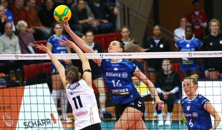 BAU 22 01 2025 Stuttgart Volleyball Allianz MTV Stuttgart vs CSO Voluntari 2005, Kelsey Veltman Stuttgart, center