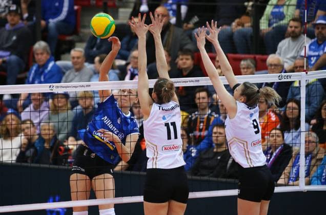 BAU 22 01 2025 Stuttgart Volleyball Allianz MTV Stuttgart vs CSO Voluntari 2005, Toni Stautz Stuttgart, left