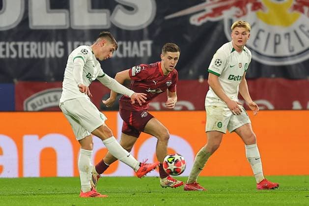 RB Leipzig Sporting Lisbon Champions League Leipzig, 22 01 2025, Red Bull Arena, Football, Men, Season 2024 2025, UEFA Champions League, Matchday 7 , RB Leipzig Sporting Lisbon , Pictured from l Ivan Fresneda 22, Sporting , Christoph Baumgartner 14, RB Leipzig and Viktor Gyökeres 9, Sporting ,