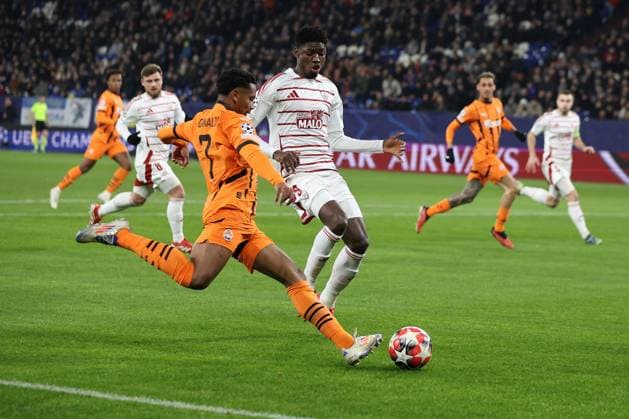 Eguinaldo Shakhtar Donetsk and Abdoulaye Ndiaye Stadew Brest 29 at the match of the Champions League season 2024 25 Shakhtar Donetsk Stade Brest Copyright Thomas Pakusch Copyright: Thomas Pakusch