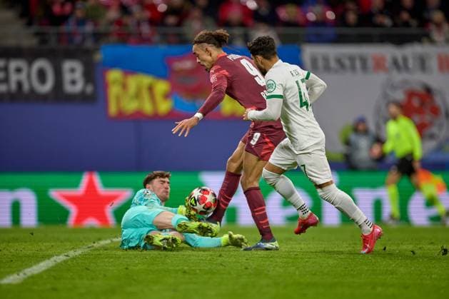 22 01 2025, Football, Men, Champions League, League phase, 2024 2025, Matchday 7, RB Leipzig Sporting Lisbon Yussuf Poulsen 9, RB Leipzig , TRoschuss, 2 1 Leipzig Red Bull Arena Saxony Germany