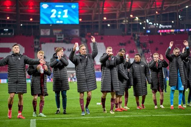 22 01 2025, Football, Men, Champions League, League phase, 2024 2025, Matchday 7, RB Leipzig Sporting Lisbon Team, RB Leipzig, Cheering after victory Leipzig Red Bull Arena Saxony Germany