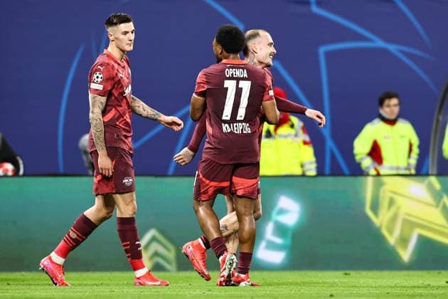 Goal celebration Goal scorer David Raum RB Leipzig,22 scores for 2 0, the goal is not given Here with Lois Openda RB Leipzig,11 and Benjamin Sesko RB Leipzig,30 Champions League league phase season 2024 2025 RB Leipzig vs Sporting Lisbon at the Red Bull Arena in Leipzig Action,Football,Germany,Man,Men,22 01 2025