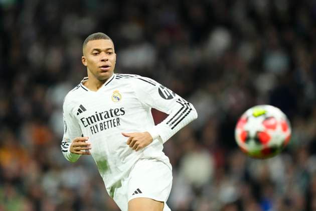 Real Madrid C.F. v FC Salzburg - UEFA Champions League 2024 25 League Phase MD7 Kylian Mbappe centre-forward of Real Madrid and France during the UEFA Champions League 2024 25 League Phase MD7 match between Real Madrid C.F. and FC Salzburg at Estadio Santiago Bernabeu on January 22, 2025 in Madrid, Spain. Madrid Spain  Copyright: xJosexBretonx originalFilename:bretonhernandez-realmadr250122_npTZs.jpg
