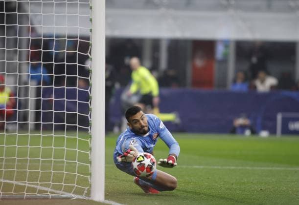 Paulo Gazzaninza of Girona FC during the Uefa Champions League, 2024 25 season, football match between AC Milan and Girona FC on 22 January 2025 at Giuseppe Meazza Stadium, San Siro, Milan, Italy. Photo Nderim Kaceli  Copyright: xNderimxKaceli IPAxSportx xipa-agency.netx xx IPA_53225841 IPA_Agency_IPA53225841