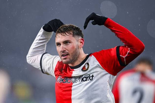 22 01 2025, Football UEFA Champions League 2024 2025, Matchday 7, Feyenoord Rotterdam FC Bayern München, im De Kuip, Santiago Gimenez Feyenoord Rotterdam celebrates the 1 0 goal DFL and DFB regulations prohibit any use of photographs as image sequences and or quasi video