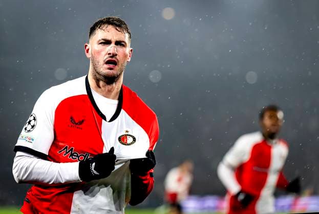 Feyenoord Rotterdam forwarder Santiago Gimenez scores the 1 0 and celebrating the goal during the match Feyenoord Bayern Munchen at the Stadium De Kuip for the UEFA Champions League League Phase Matchday 7 season 2024 2025 in ROTTERDAM, Netherlands on 22 january 2025, photo by Marcel van Dorst EYE4images DeFodi Images Defodi 746 209848 Defodi-746