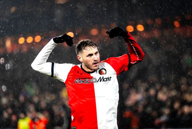 Feyenoord Rotterdam forwarder Santiago Gimenez scores the 1 0 and celebrating the goal during the match Feyenoord Bayern Munchen at the Stadium De Kuip for the UEFA Champions League League Phase Matchday 7 season 2024 2025 in ROTTERDAM, Netherlands on 22 january 2025, photo by Marcel van Dorst EYE4images DeFodi Images Defodi 746 209856 Defodi-746