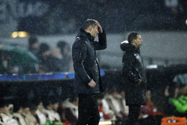 ROTTERDAM - Feyenoord coach Brian Priske during the UEFA Champions League match between Feyenoord and FC Bayern Munich at Feyenoord Stadium de Kuip on Jan. 22, 2025 in Rotterdam, Netherlands. ANP ROBIN VAN LONKHUIJSEN UEFA Champions League 2024 25 League phase 7 2024 25 xVIxANPxSportx xxANPxIVx 518099439 originalFilename: 518099439.jpg