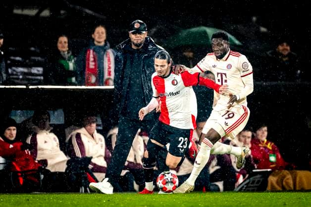 Feyenoord Rotterdam forwarder Anis Hadj Moussa, SC Bayern Munchen defender Alphonso Davies during the match Feyenoord Bayern Munchen at the Stadium De Kuip for the UEFA Champions League Phase Matchday 7 season 2024 2025 in ROTTERDAM, Netherlands on 22 january 2025, photo by Marcel van Dorst EYE4images DeFodi Images Defodi 746 209864 Defodi-746