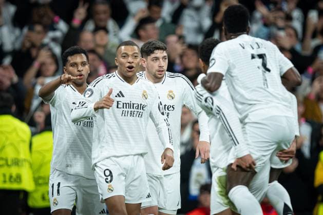 SOCCER - UEFA CL, Madrid vs RBS MADRID,SPAIN,22.JAN.25 - SOCCER - UEFA Champions League, Real Madrid CF vs Red Bull Salzburg. Image shows the rejoicing of Rodrygo, Kylian Mbappe and Federico Valverde (Madrid).  GEPAxpictures xFelipexMondino